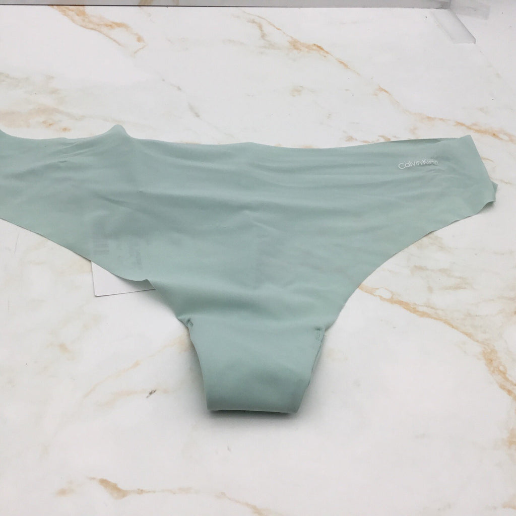 Calvin Klein Invisibles Solid Thong Panty Jade  SZ XL