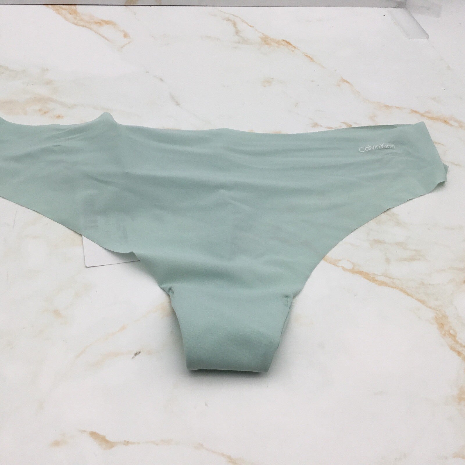Calvin Klein Invisibles Solid Thong Panty Jade  SZ XL
