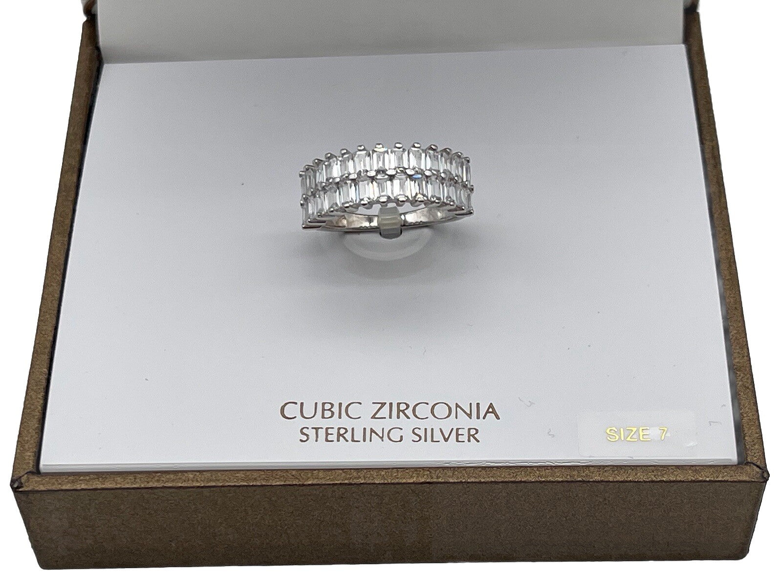 Sterling Zirconia Sterling Silver Women’s Beautiful Ring Size 7