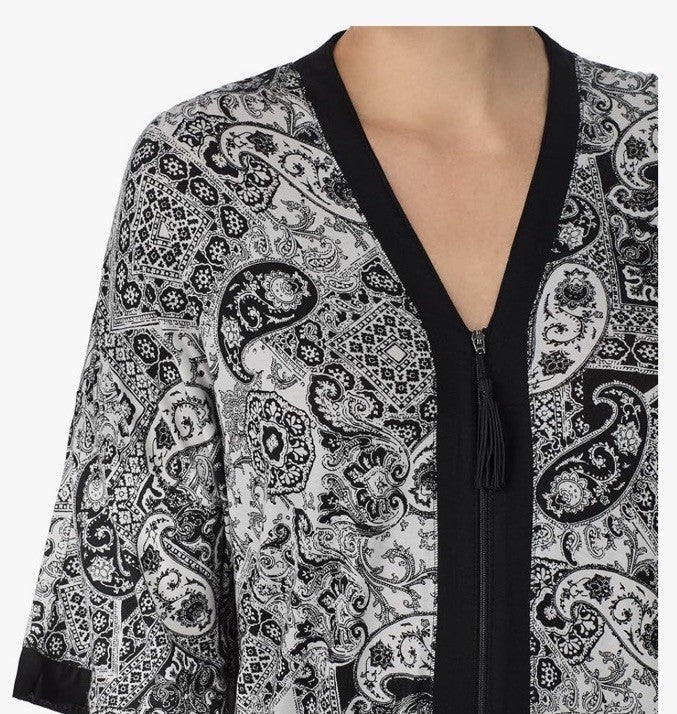 Ellen Tracy Zip-Front Printed Caftan S/M Black White Paisley 