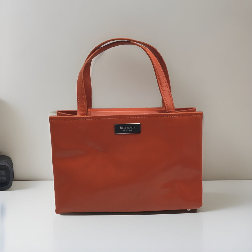 Kate Spade New York Sam Icon Spazzolato Leather Small Tote $398