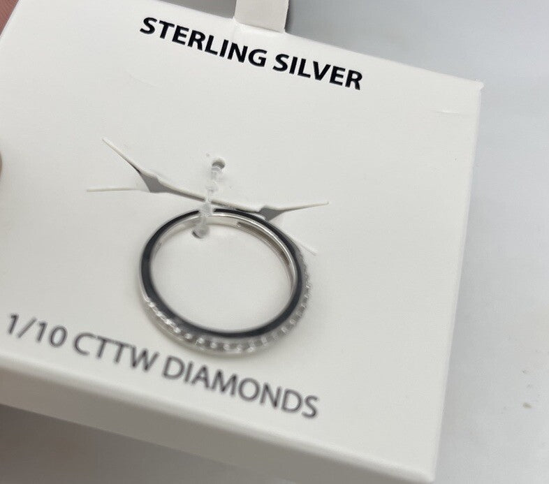 R.h.Macy & Co Sterling Silver 1/10 Cttw Diamonds Women’s Band Ring 