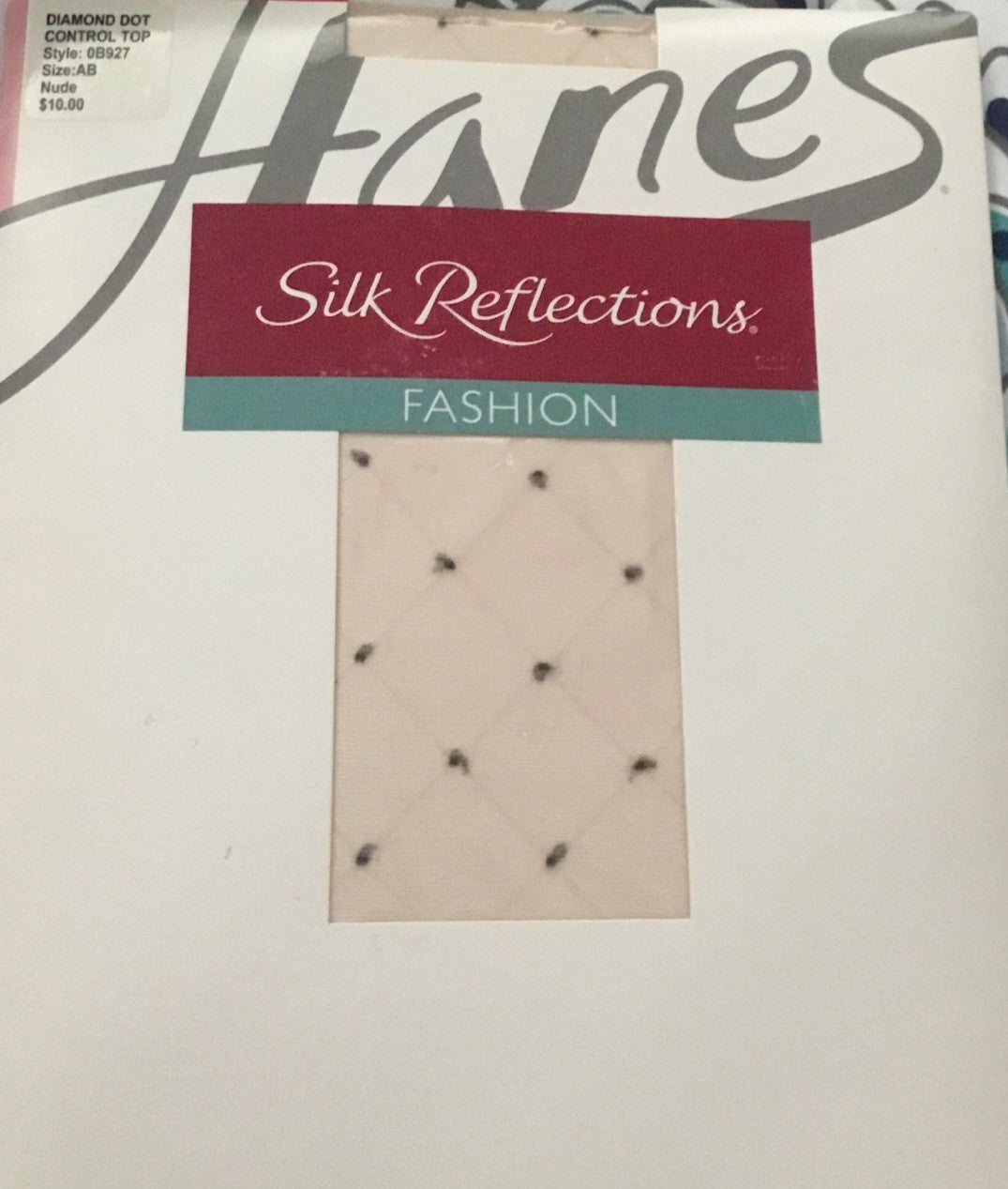 Hanes Tights silk reflections sheer tights Style 0B927 Size AB Nude
