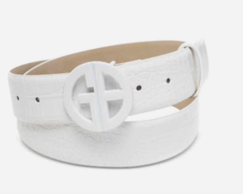 NWT Giani Bernini Women's Monochromatic Croc-Embossed Belt - White M