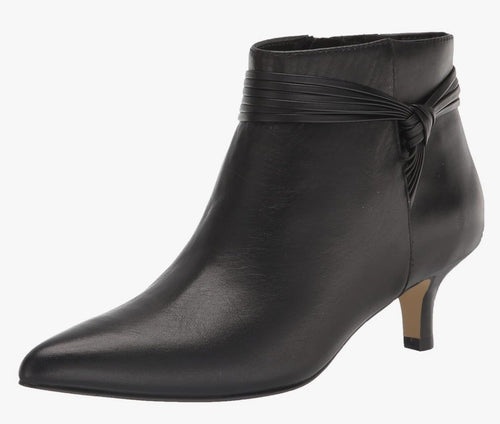 Bella Vita Women's Jani Ankle Booties Black Leather 9 1/2 WW