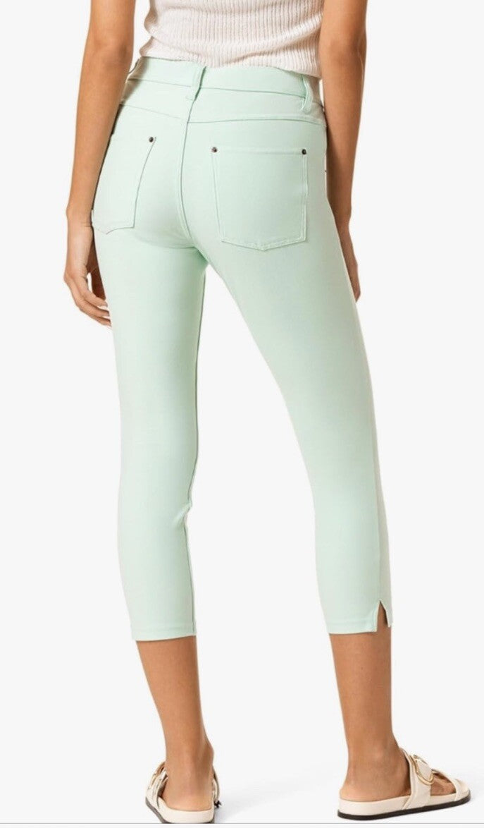 HUE Women's Ankle Slit Essential Denim Capri Leggings, Aqua Foam Size Small 