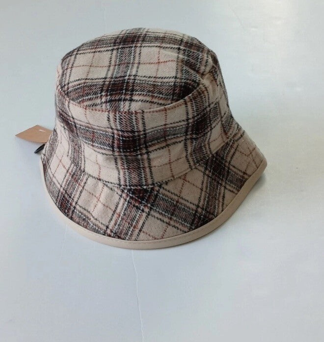 Steve Madden Women's Reversible Plaid Bucket Hat Cream Fabric