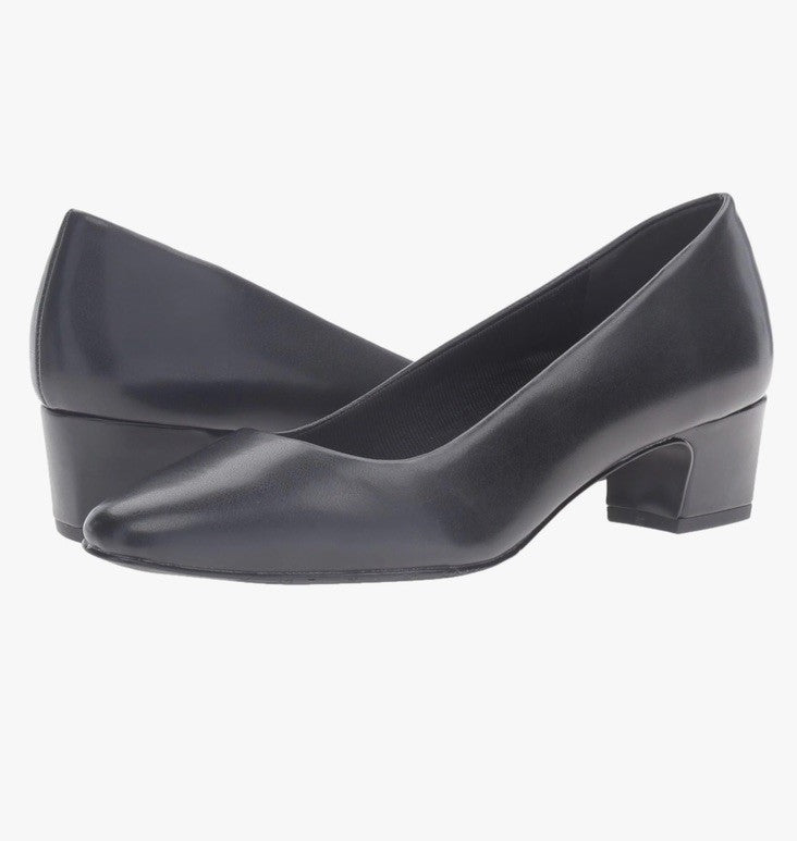 Easy Street Prim Kitten Heel Pumps Black 8 1/2 W