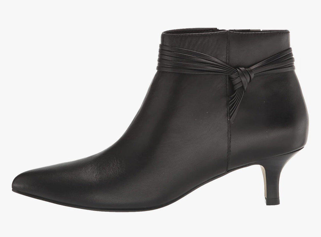Bella Vita Women's Jani Ankle Booties Black Leather 9 1/2 WW