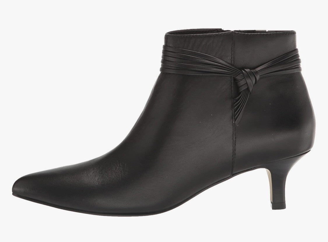 Bella Vita Women's Jani Ankle Booties Black Leather 9 1/2 WW
