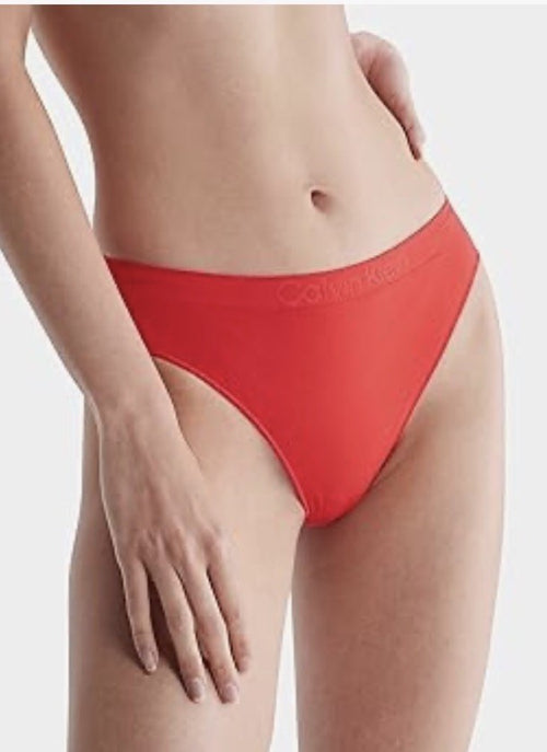 Calvin Klein Women's Bonded Flex Mid-Rise Thong Underwear  XL Rouge