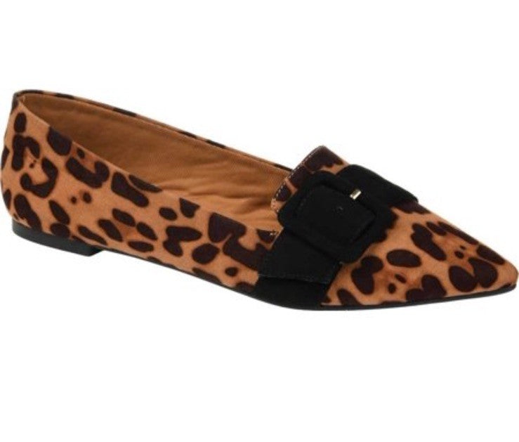 Journee Collection Women's Audrey Buckle Pointed Toe Ballet Flats Leopard 8.5