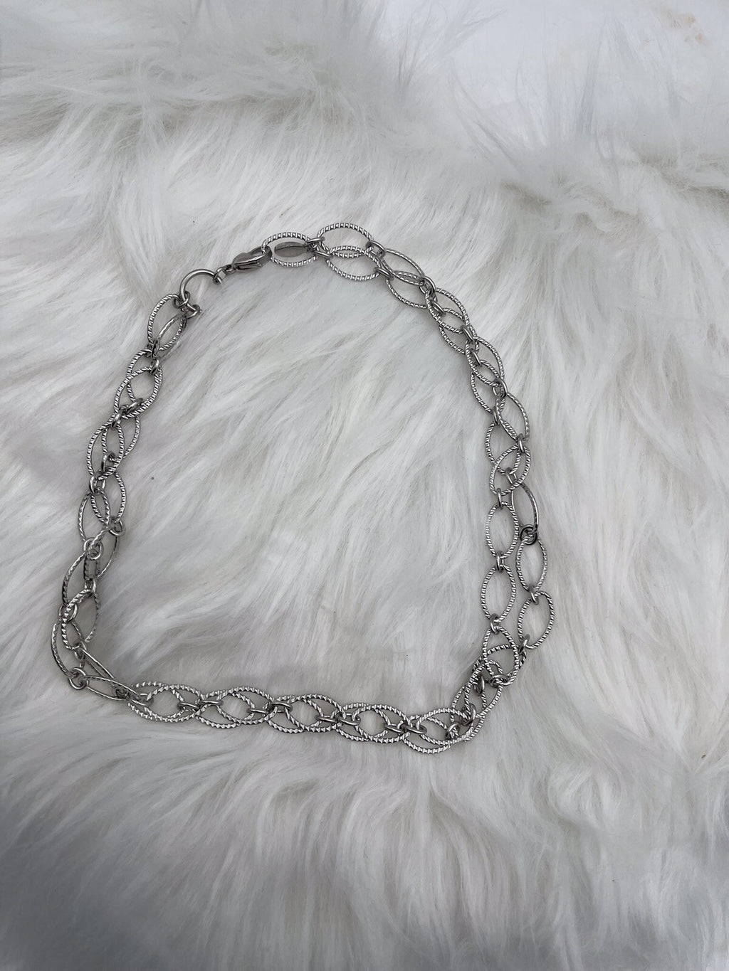 womens chain necklace Silver 