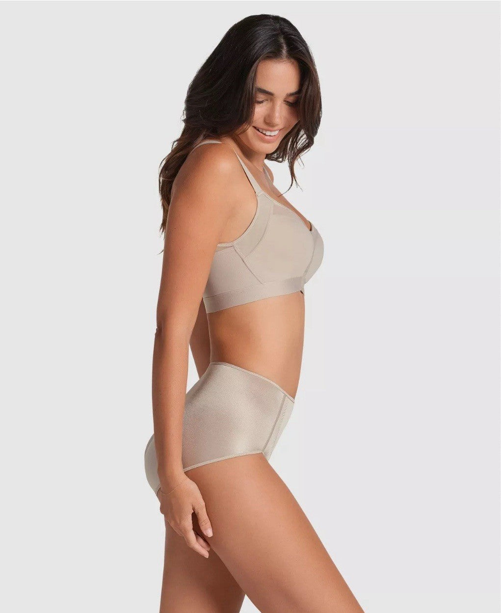 Leonisa Back Support Posture Corrector Wireless Bra Contour Cups 011936 Beige36B