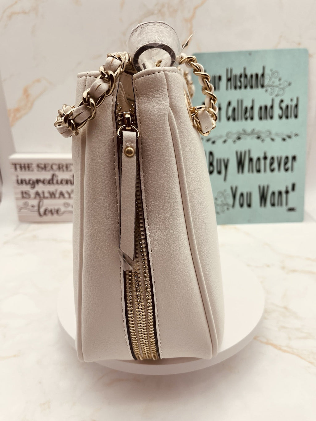 INC International Concepts  Deliz Chain Shoulder handbag  Square gold Chain WM