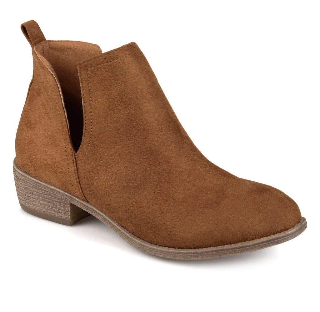 Journee Collection Women's Rimi Bootie Camel Size 8.5