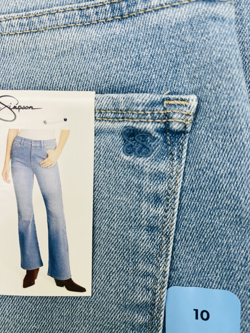 Jessica Simpson Women's High Rise Fitted Flare Jean, JJSB16035 Size 10 Lexi