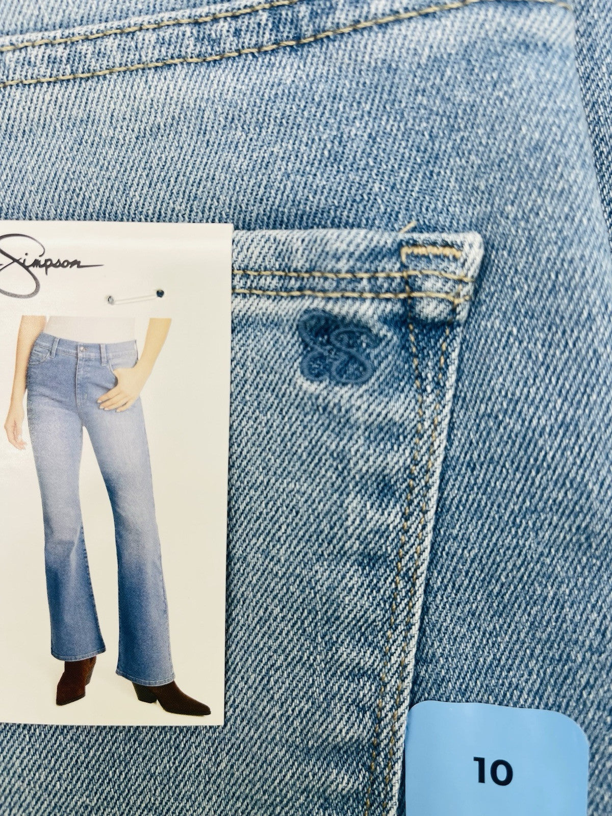 Jessica Simpson Women's High Rise Fitted Flare Jean, JJSB16035 Size 10 Lexi