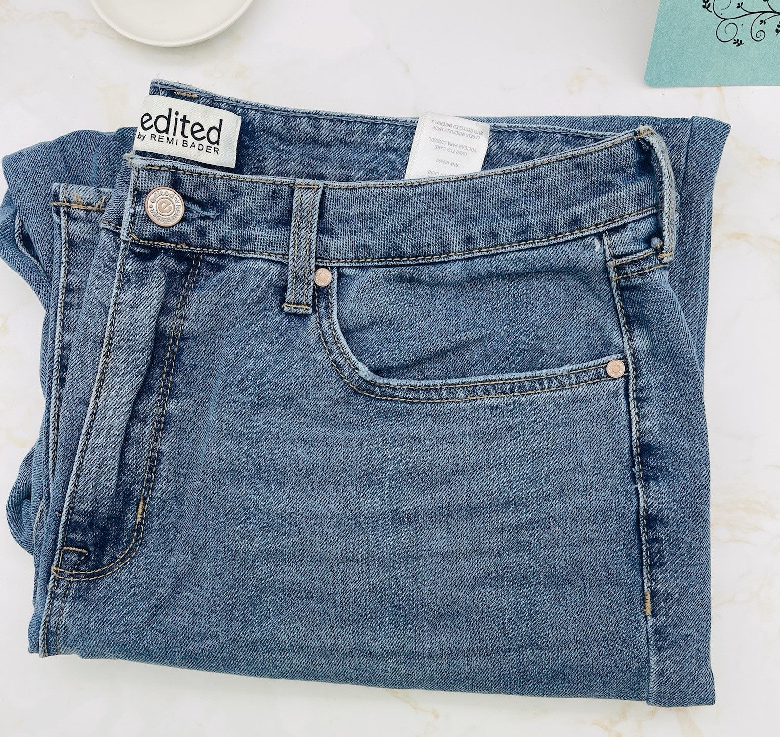 Edited by Remi Bader Women's Loose Straight Jean Size 6 Authentic