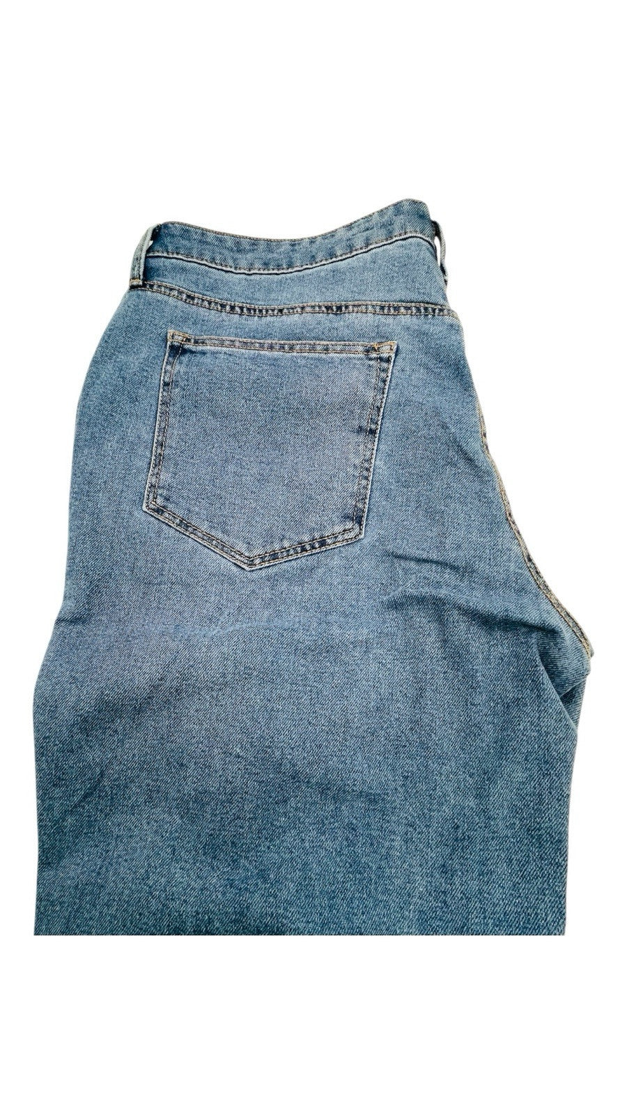Edited by Remi Bader Women's Loose Straight Jean Size 6 Authentic