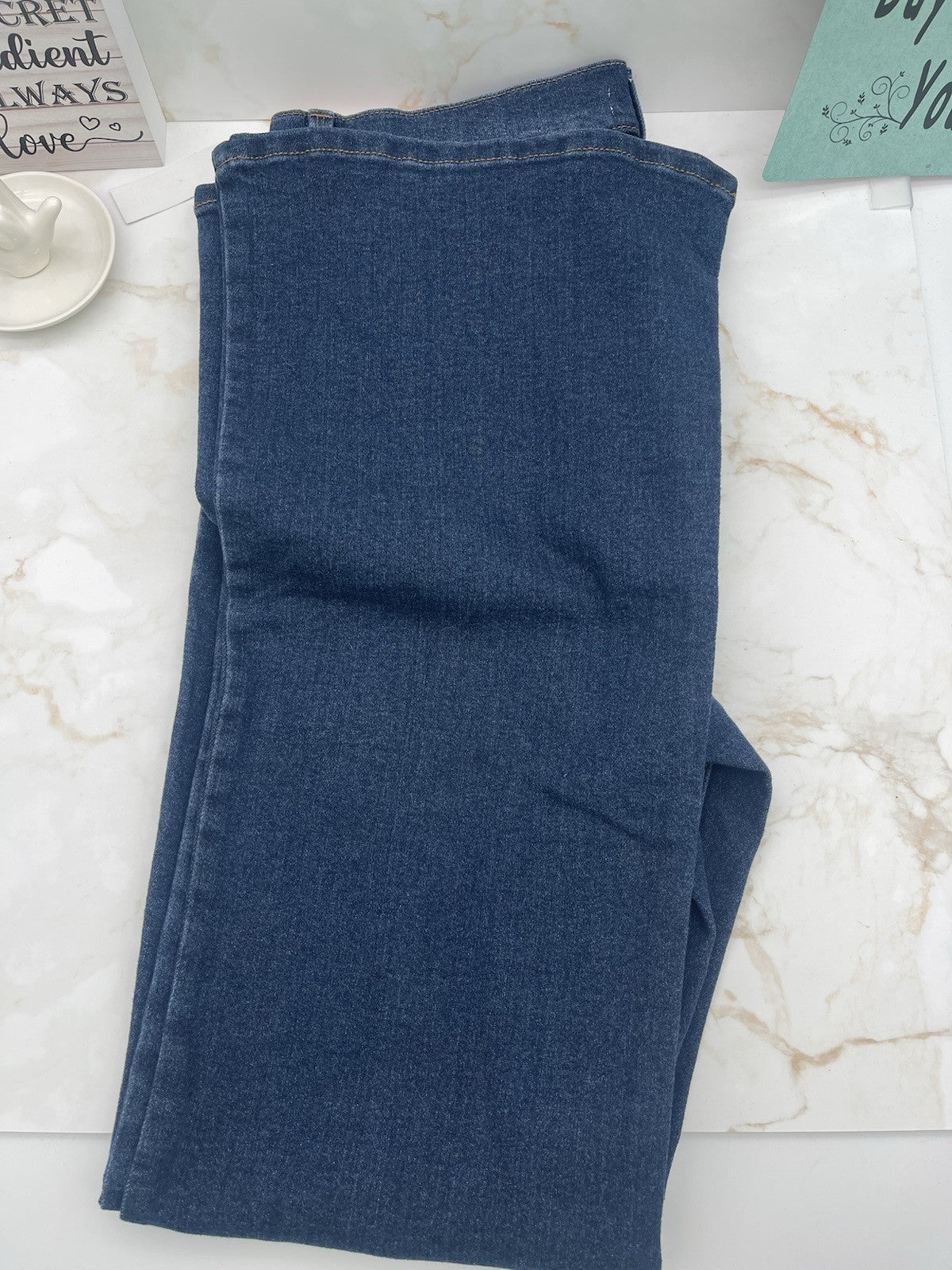 Jessica Simpson Women's High Rise Fitted Flare Jean, JJSB16035 Sz 12 Blue Drive