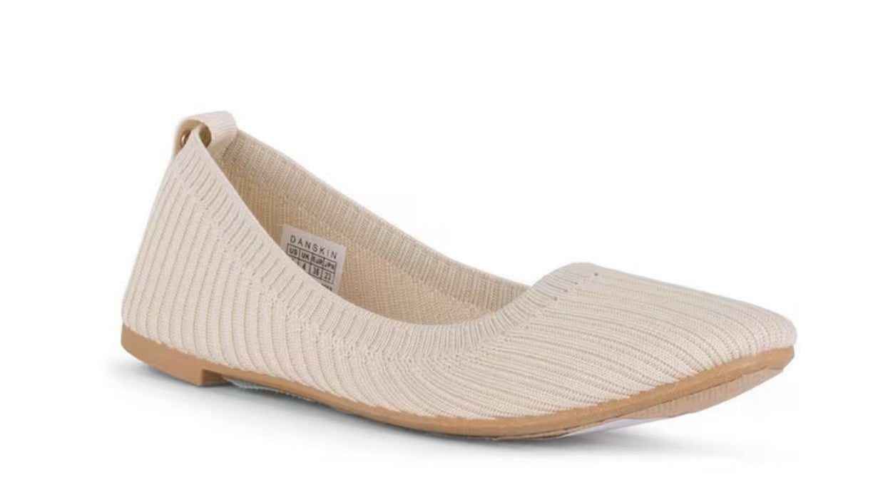 Danskin Hope Slip On Ballet Flats Comfort Natural with ribbed stretch knit Sz11