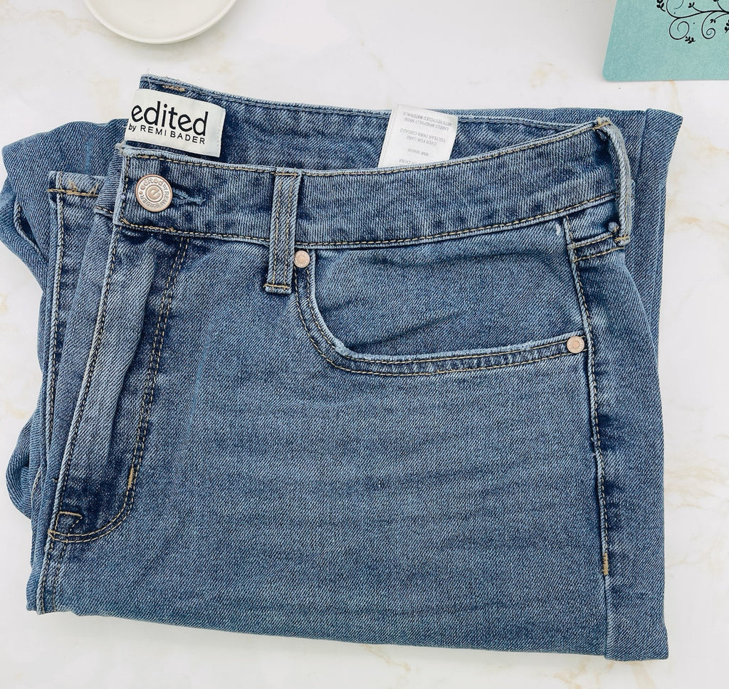 Edited by Remi Bader Women's Loose Straight Jean Size 10 Authentic