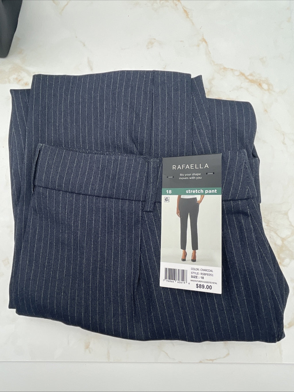 Rafaella Women’s Pull-On Belt Loops Functional Pockets Stretch Ankle Pant Sz 18
