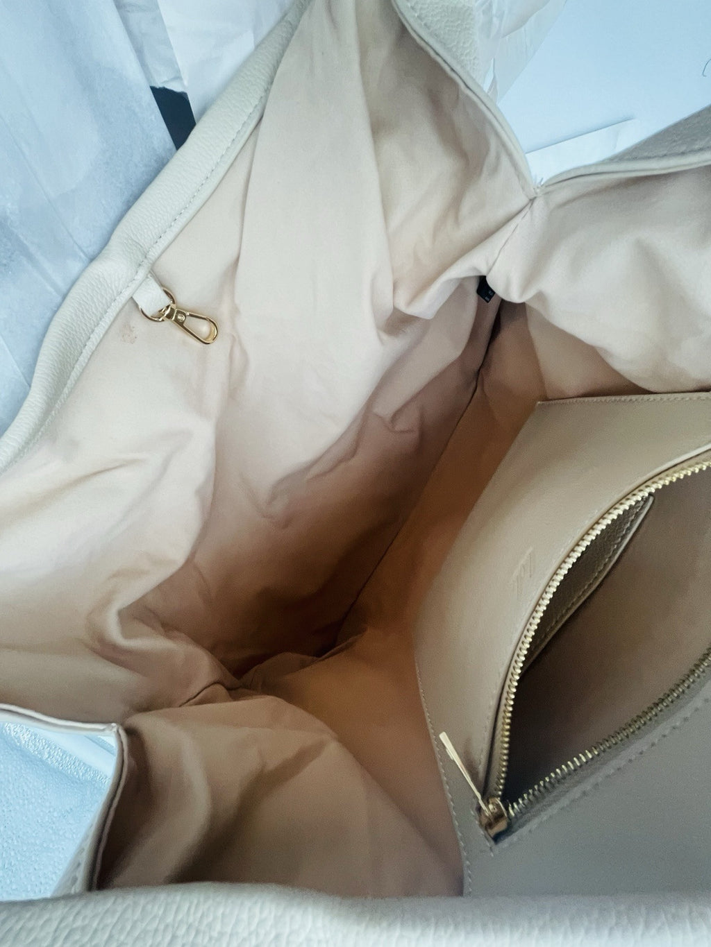 LIKE DREAMS The Diplomat vegan leather large women's hobo tote bag - CREAM