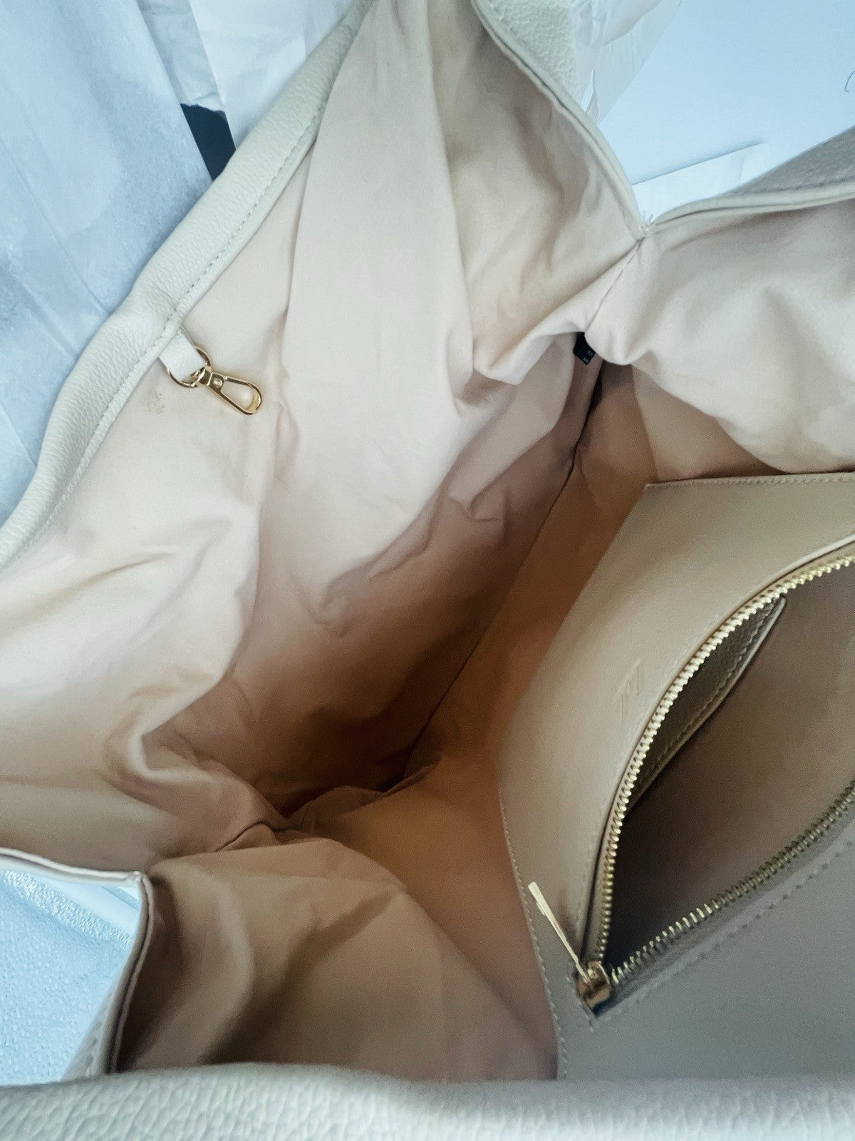 LIKE DREAMS The Diplomat vegan leather large women's hobo tote bag - CREAM