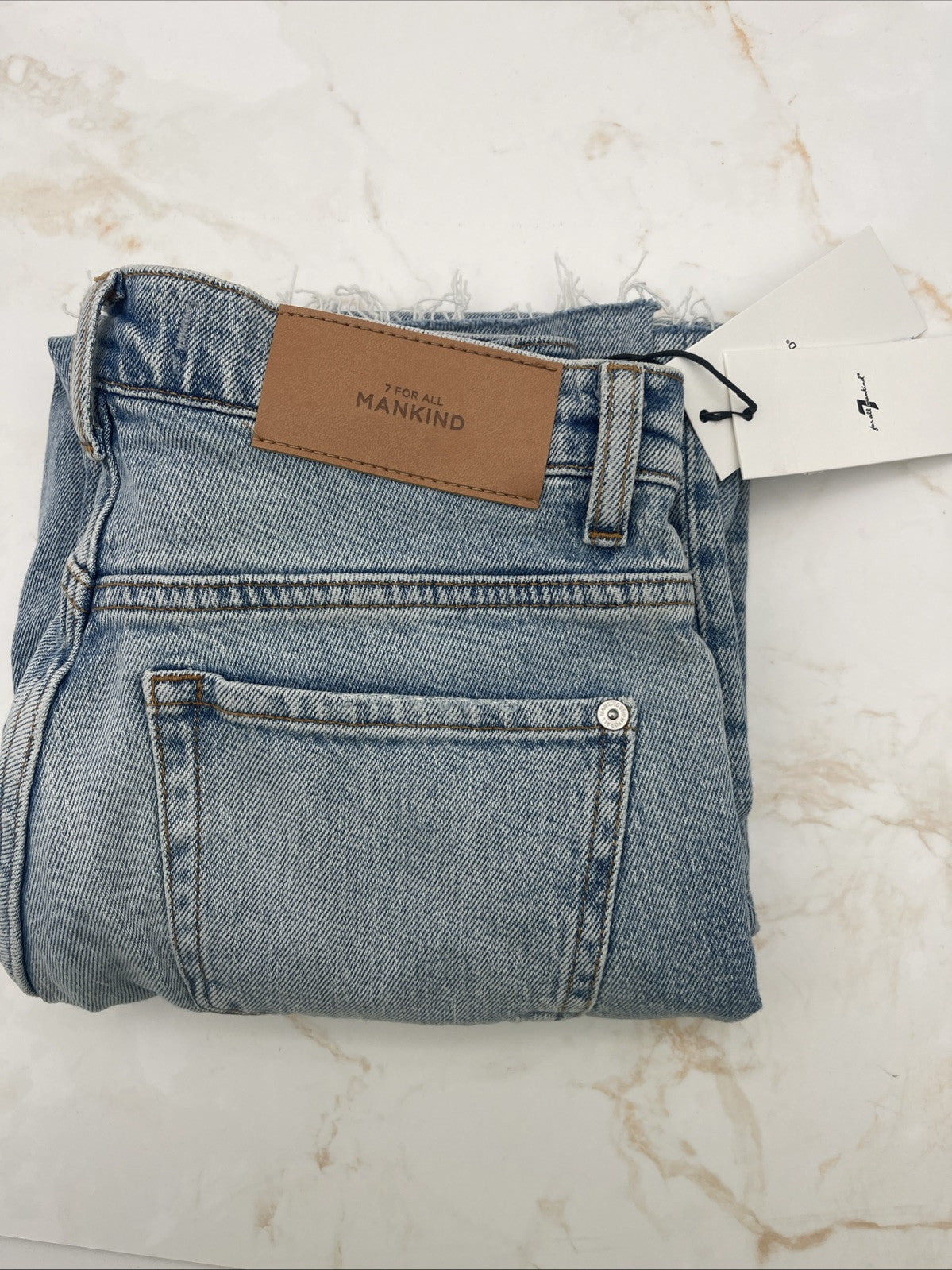 7 FOR ALL MANKIND Women’s Logan Stovepipe Jeans Women's Size 26 Ode To
