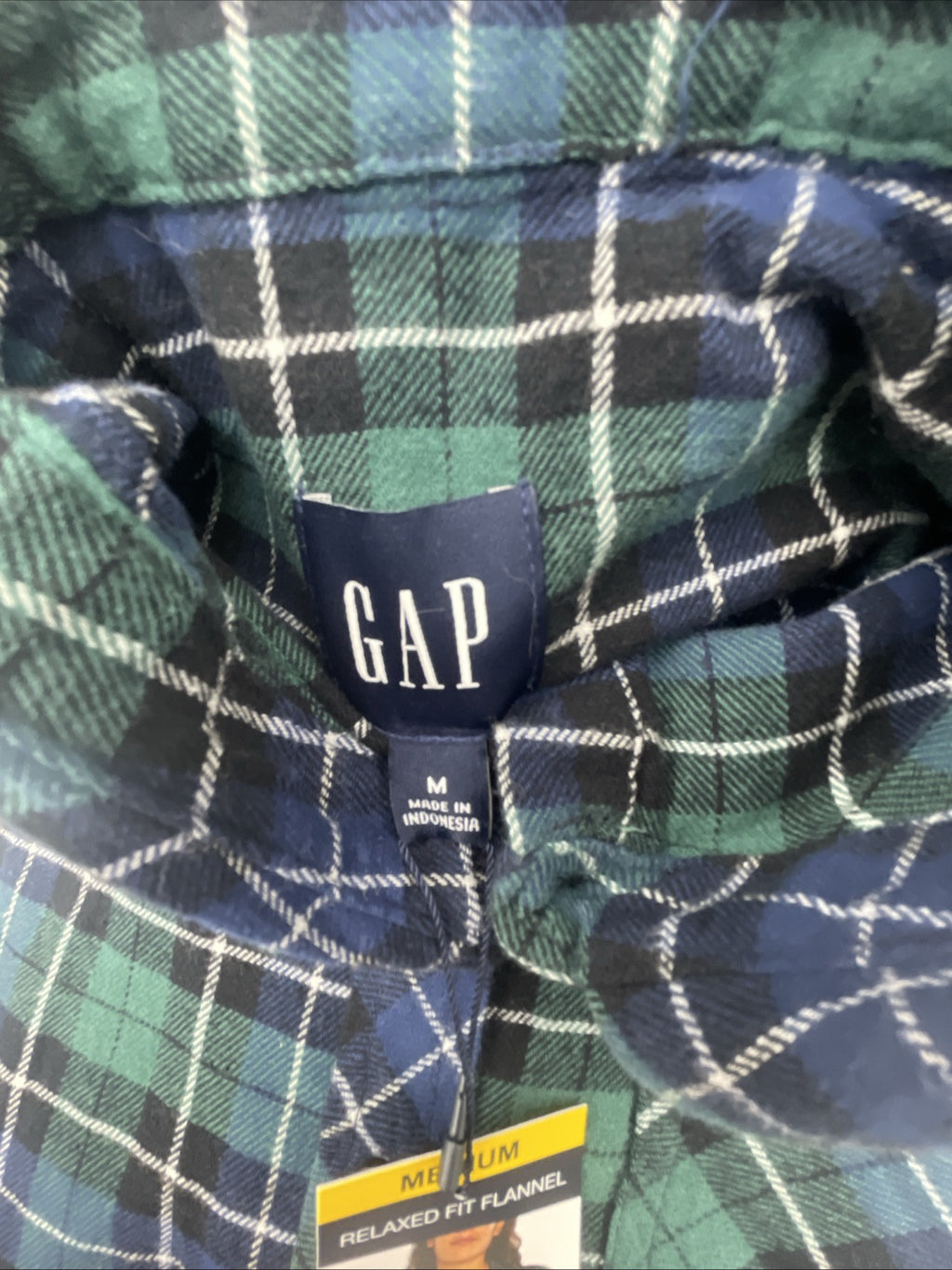 Gap Women's Soft Long Sleeve Hi-Low Hem Relaxed Fit Flannel Size M