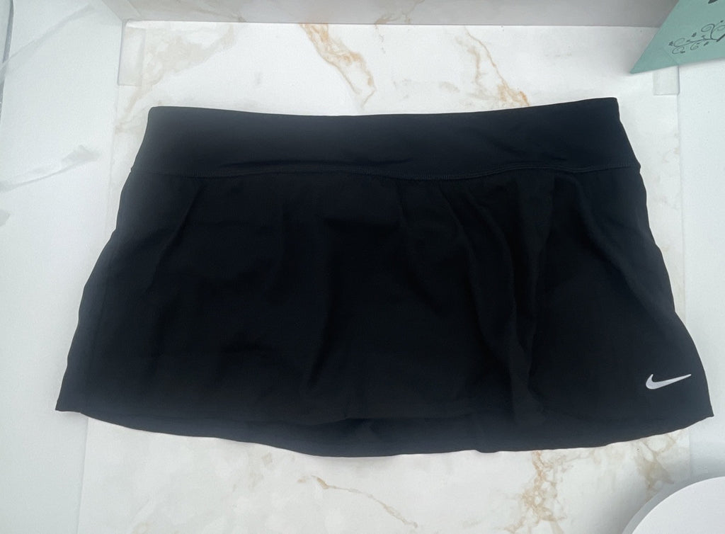 NWT Nike Swim Essential Women's Boardskirt in Black Size Large