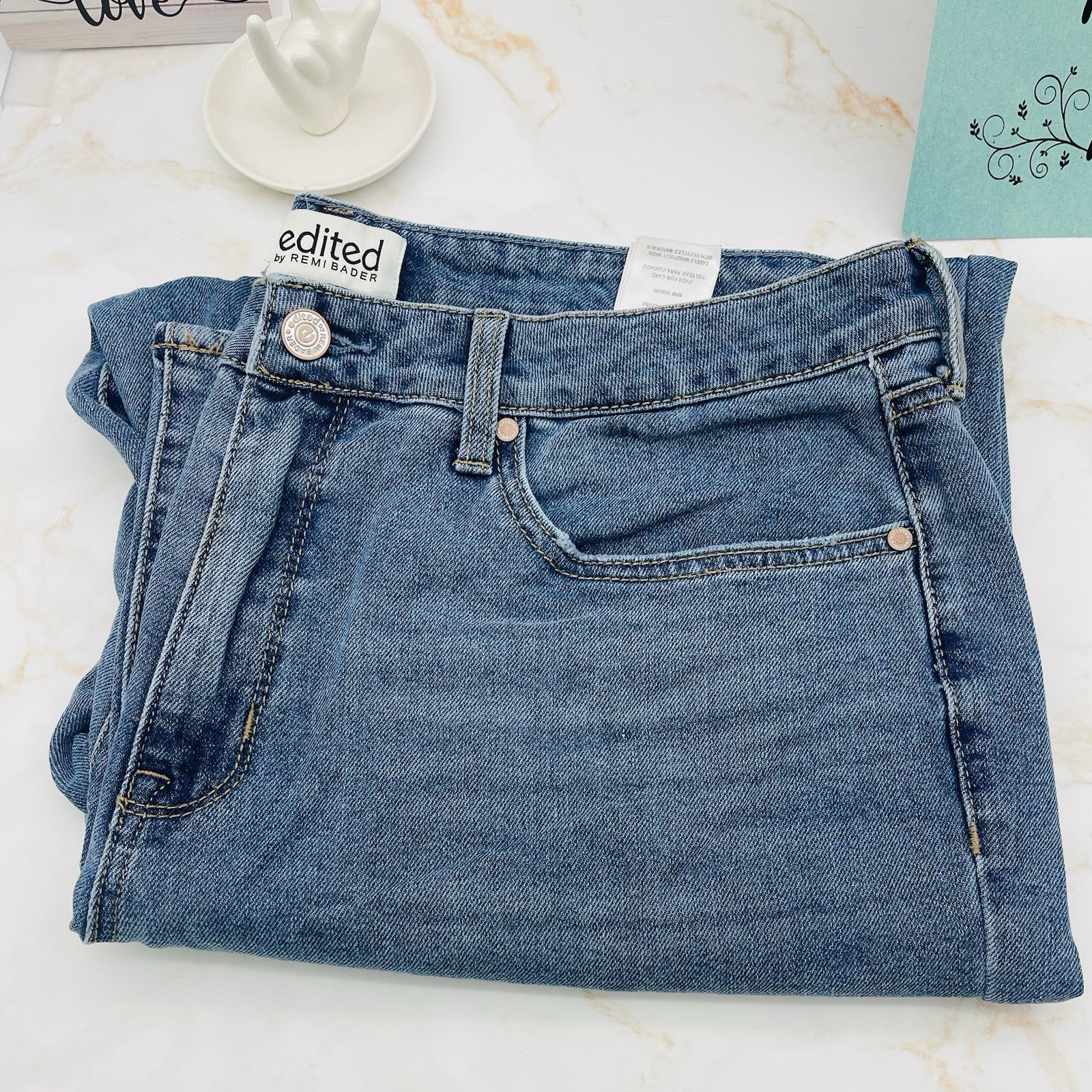 Edited by Remi Bader Women's Loose Straight Jean Size 6 Authentic