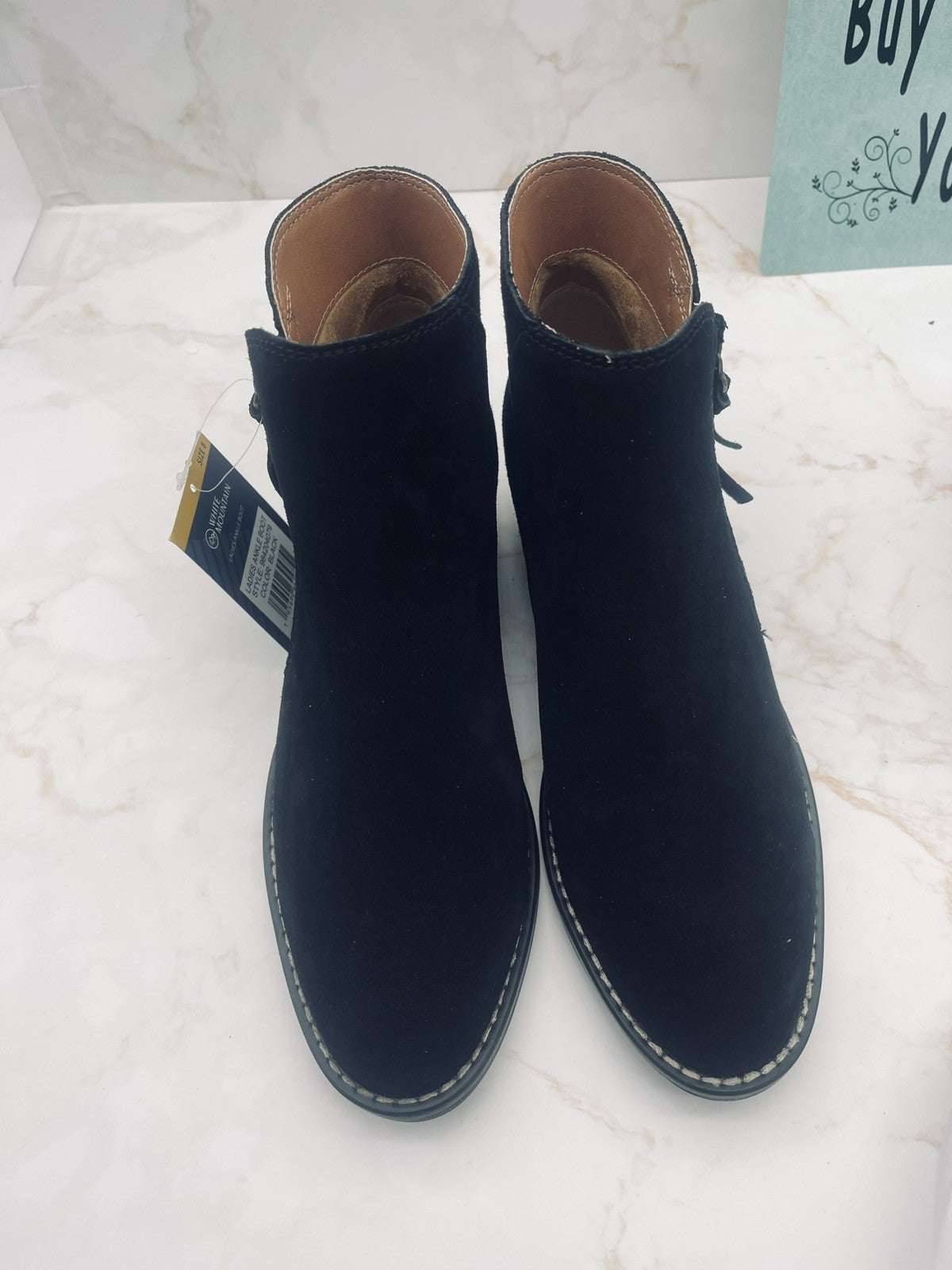 White Mountain Women's Suede Ankle Boot Size 10 Black